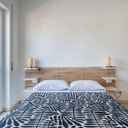 Cloud Swing By Wonderful Italy 바리